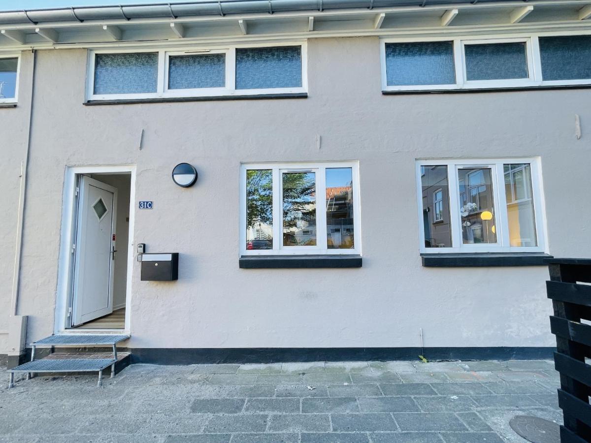 Aday - Charming Apartment In The Pedestrian Street Of フレデリクスハウン エクステリア 写真