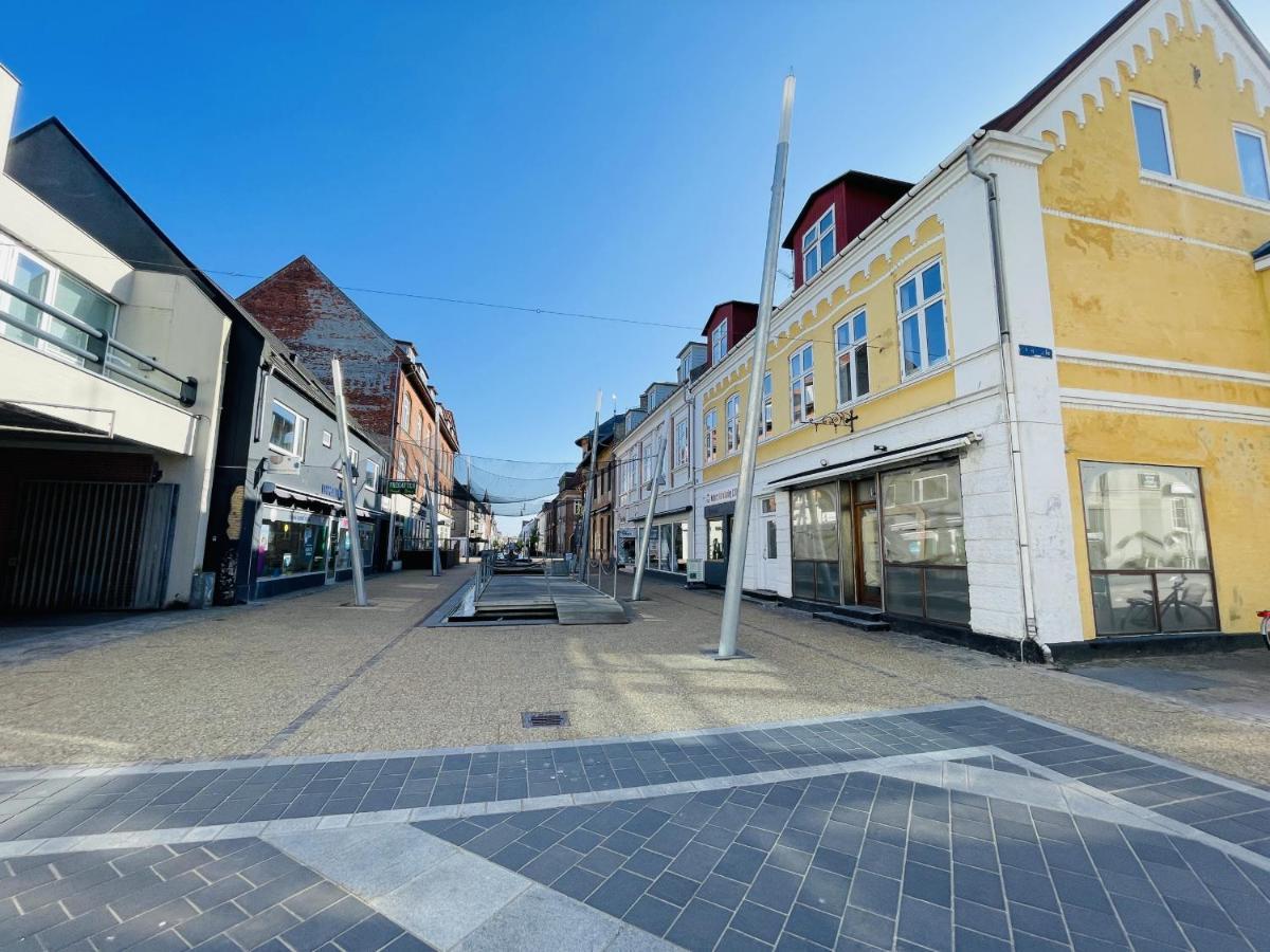 Aday - Charming Apartment In The Pedestrian Street Of フレデリクスハウン エクステリア 写真